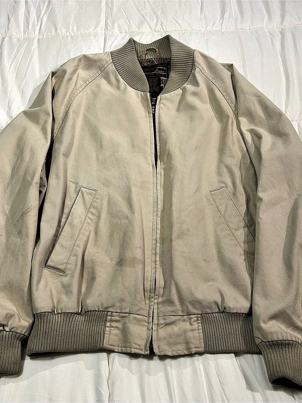 Eddie Bauer Bomber Jacket in Beige Size Medium